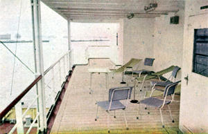 康島丸遊歩甲板